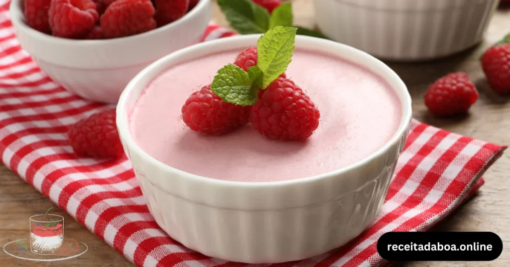 Mousse de gelatina com creme